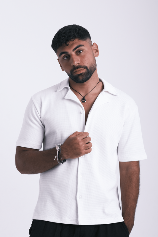WHITE COLLARED SHIRT