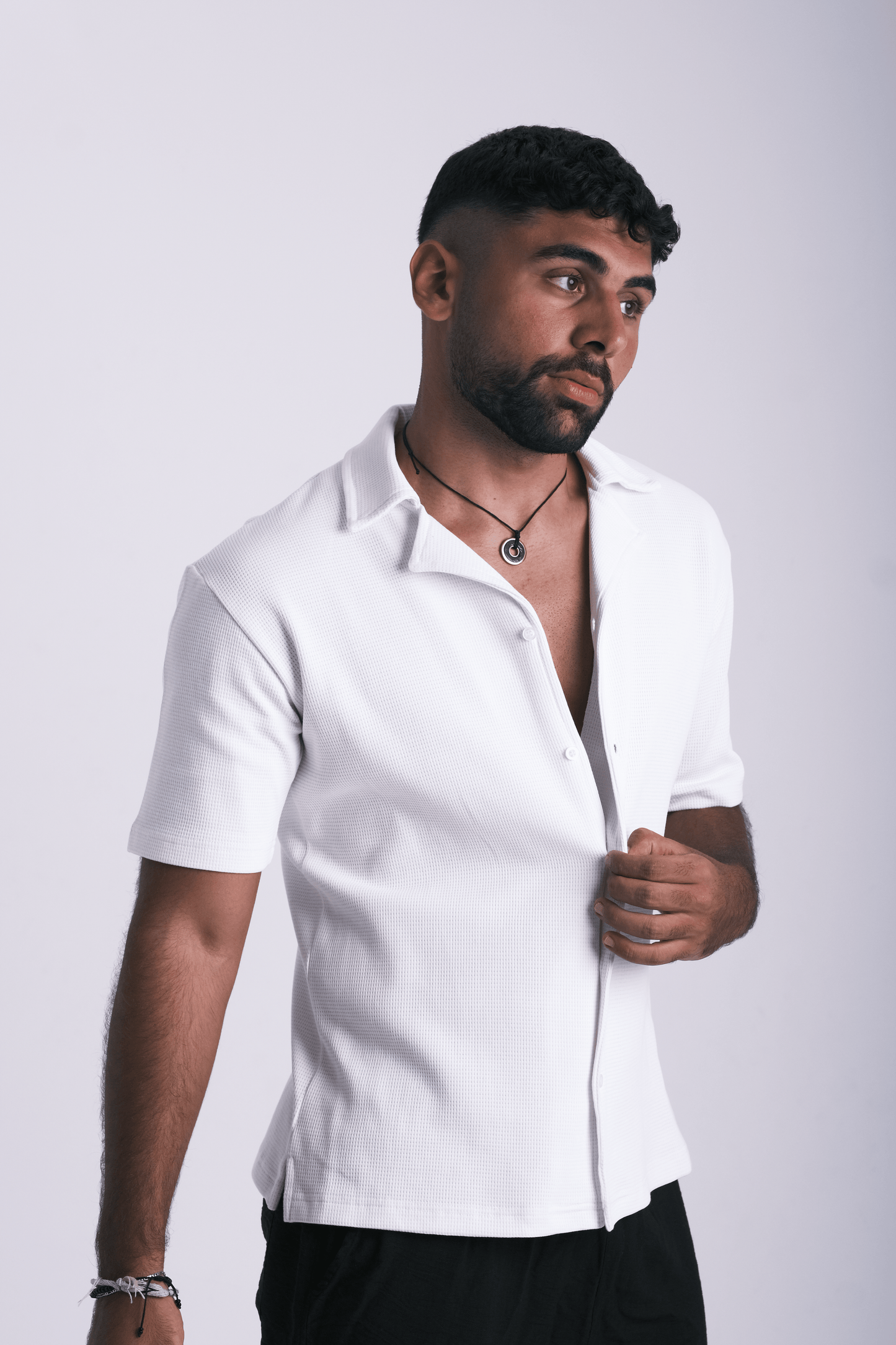 WHITE COLLARED SHIRT