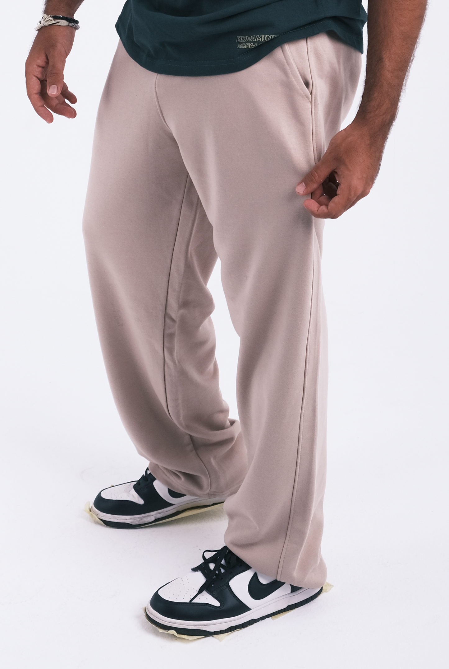 LOKAL BEIGE SWEATPANTS